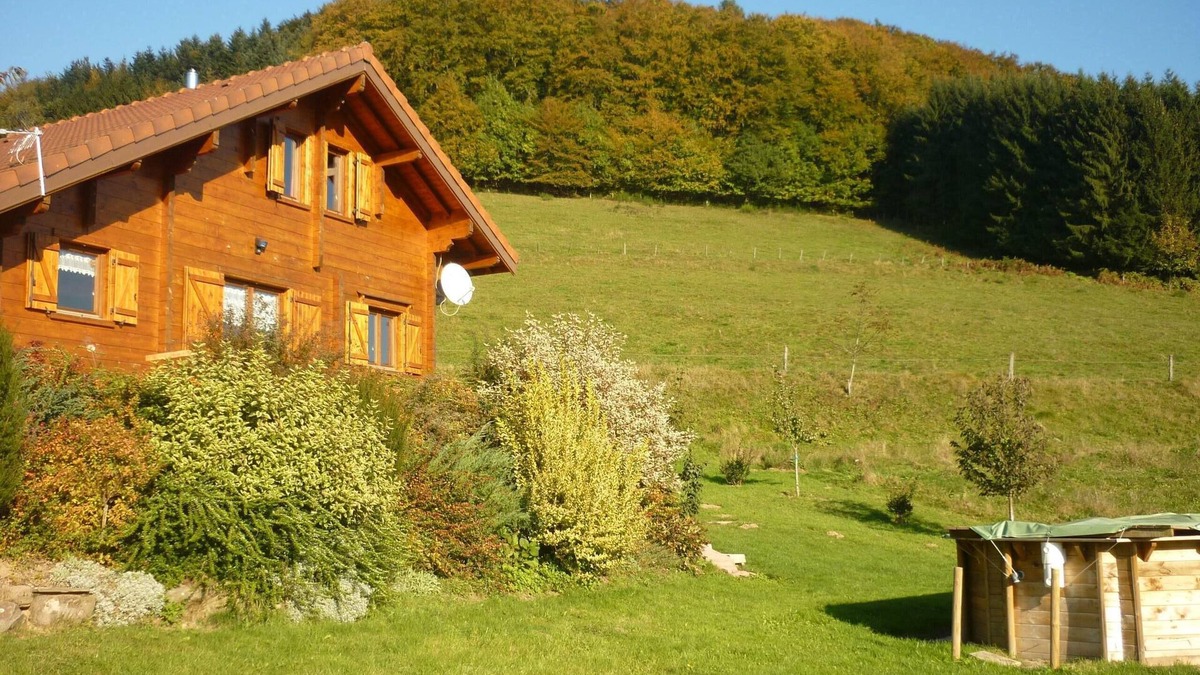Le Val-d'Ajol Ski Chalet | New chalet made in plank in the Massif of Plombieres in the Val d'Ajol