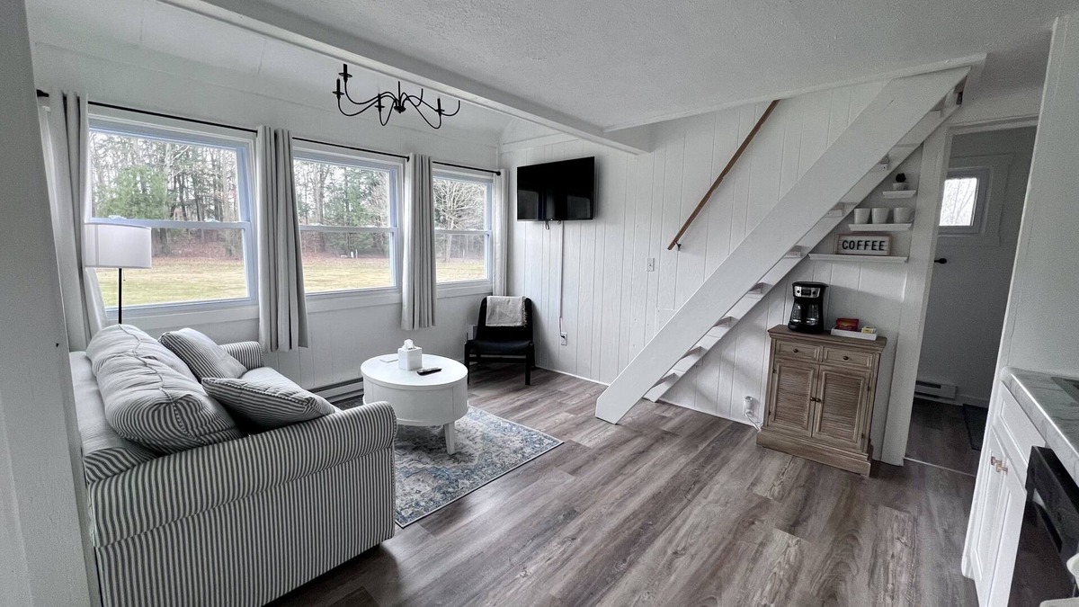 Conneaut Lake Ski Chalet | *NEW Chalets by the Lake - #1 - Conneaut Lake, PA