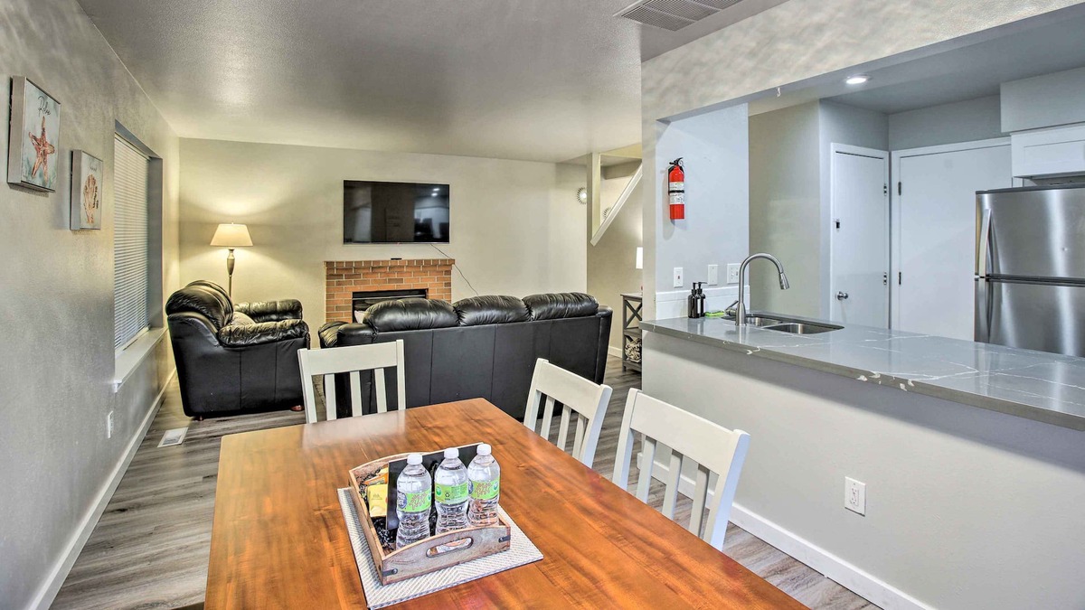 University Place House | NEW! Charming University Place Getaway w/ Deck!