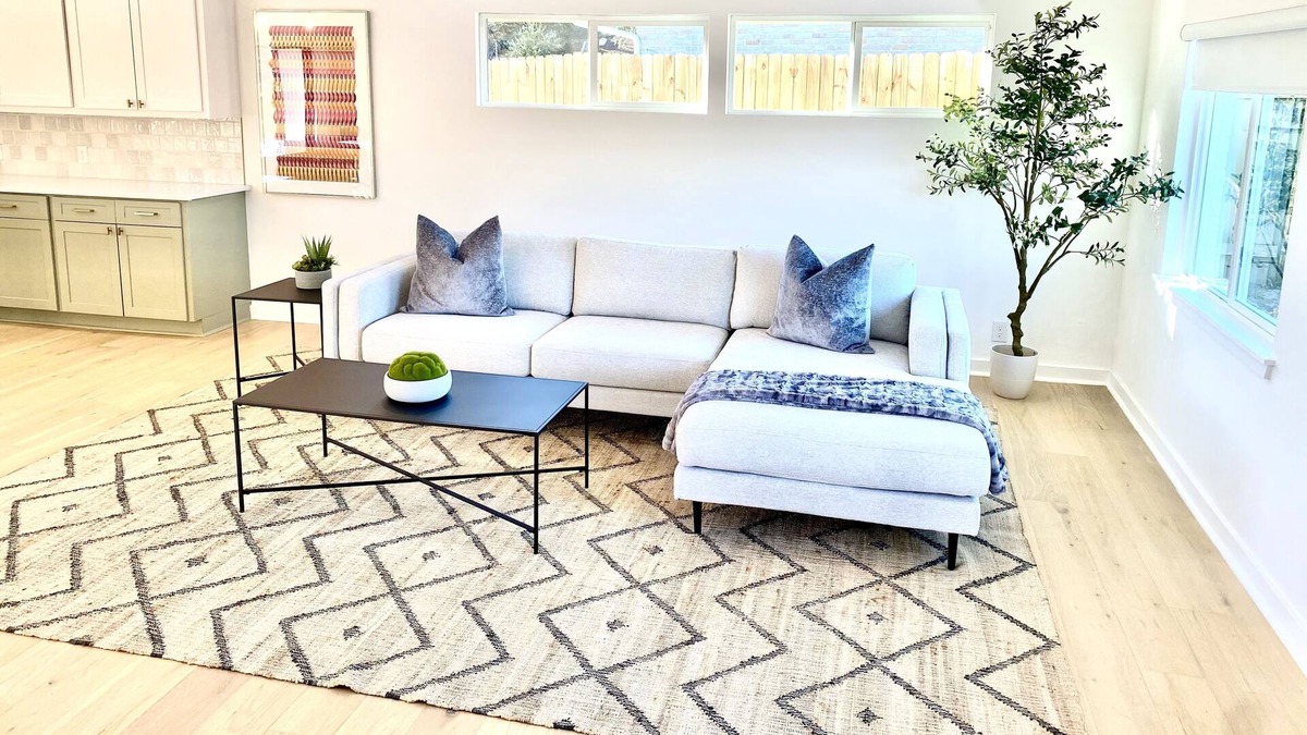 North Austin Civic Association House | New! Chic & Modern 3BR Home in North Austin!