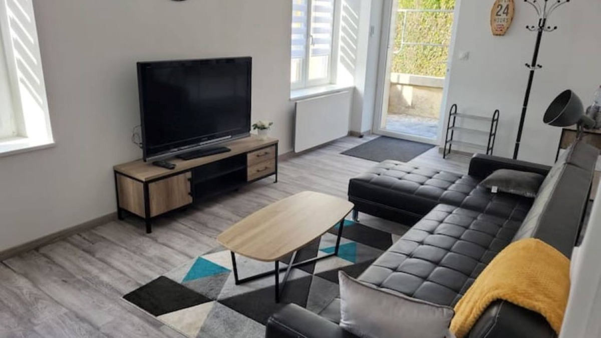 Uxegney Apartment | New, comfortable F3 apartment