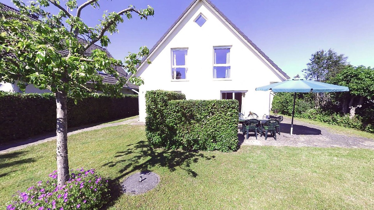 Beckerwitz House | New, comfortable vacation home close to the beach