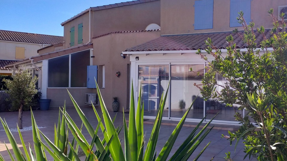 Portiragnes-Plage House | NEW! Comfortable villa 500m from the beach, Air conditioning, WIFI, residence with swimming pool