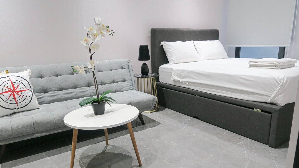 Somerset Apartment | NEW Comfy Studio Apt/Wifi @ City/ Somerset Area