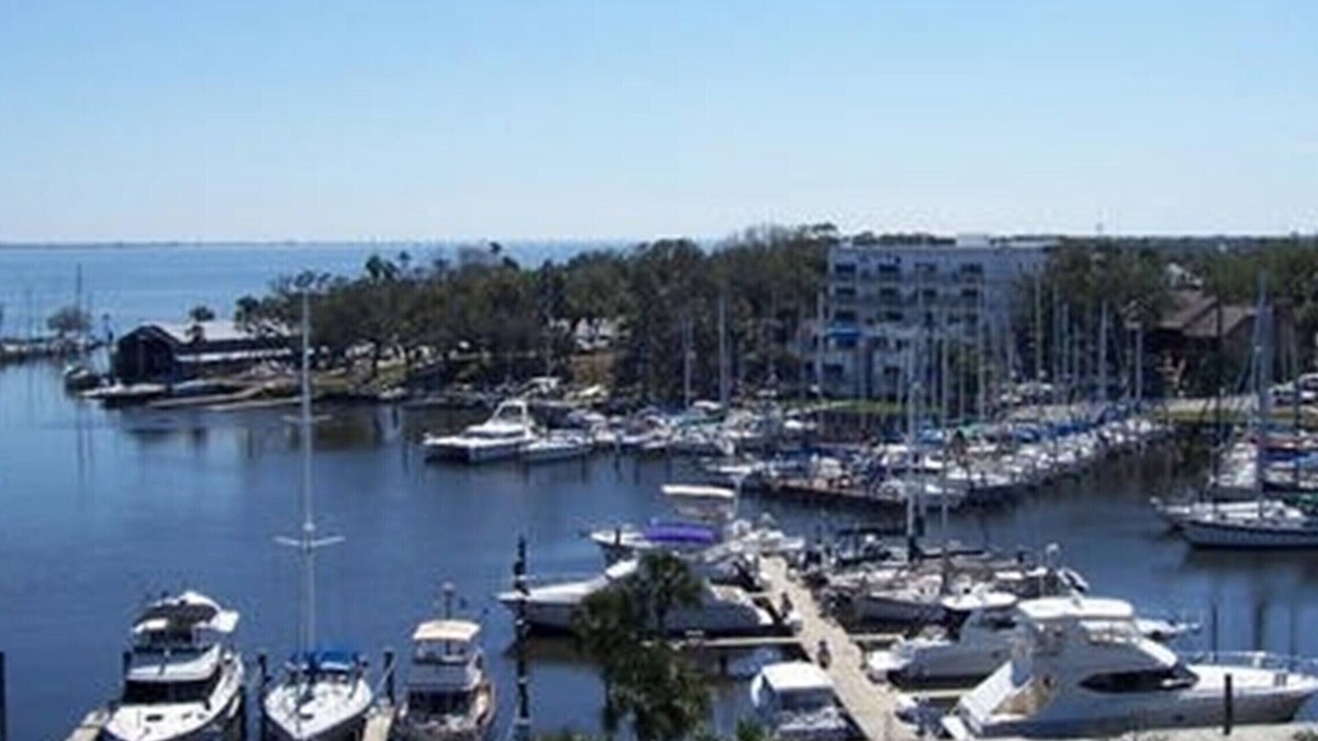 Melbourne Condo | NEW COMPLETE REMODEL, MELBOURNE HARBOUR VIEWS