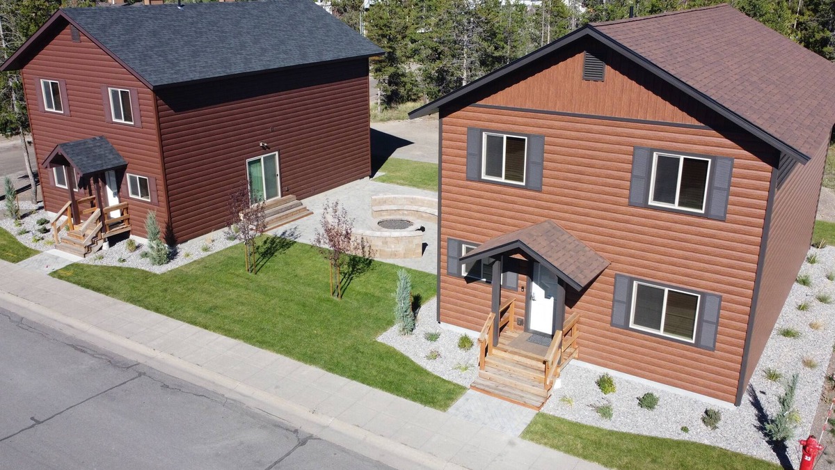 West Yellowstone Cabin | New Construction, 2080 sq.ft Cabin, 8 blocks to Yellowstone National Park.