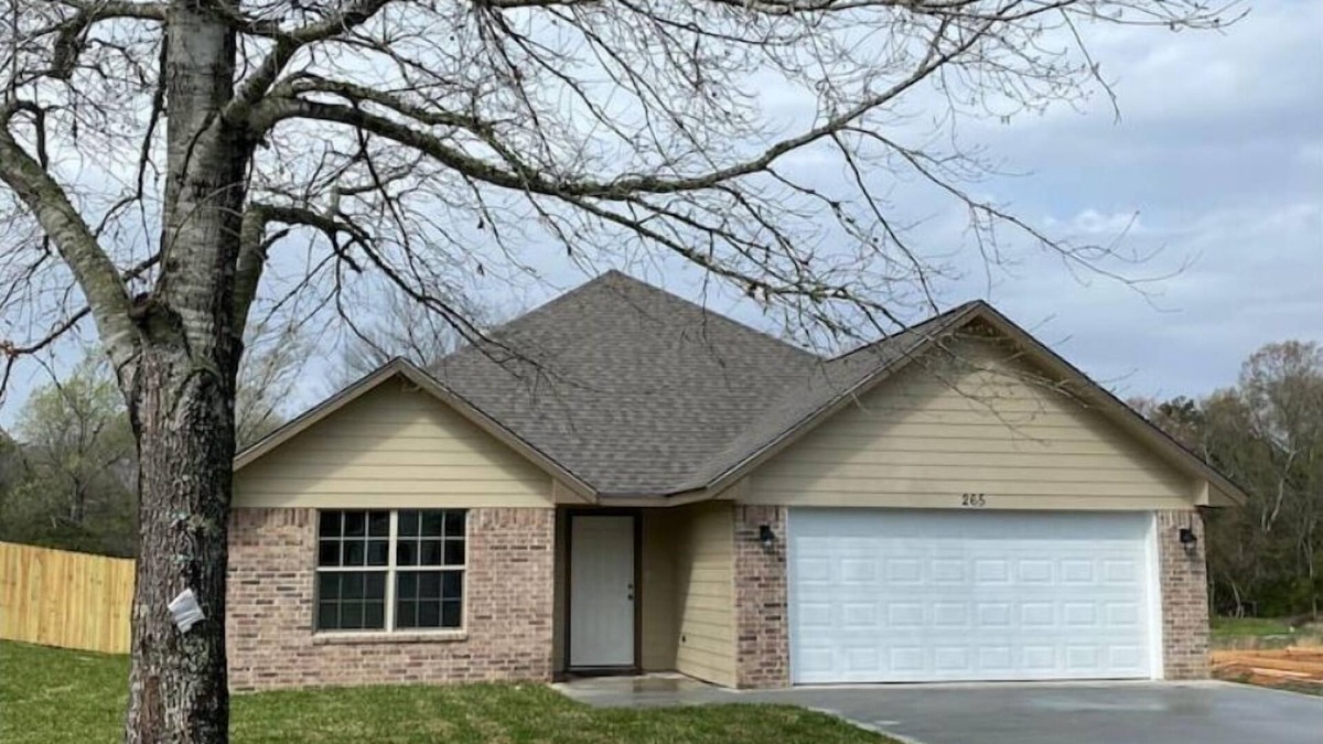 Lufkin House | New construction 3BR, 2B