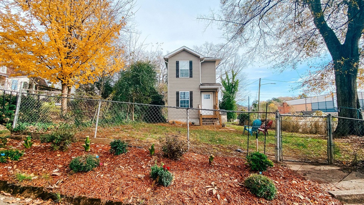 Dalton House | NEW CONSTRUCTION No animals