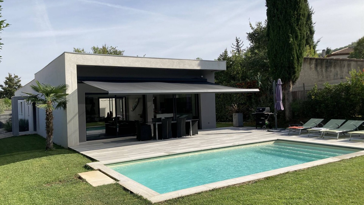 Bouc-Bel-Air Villa | New contemporary villa in Aix en Provence