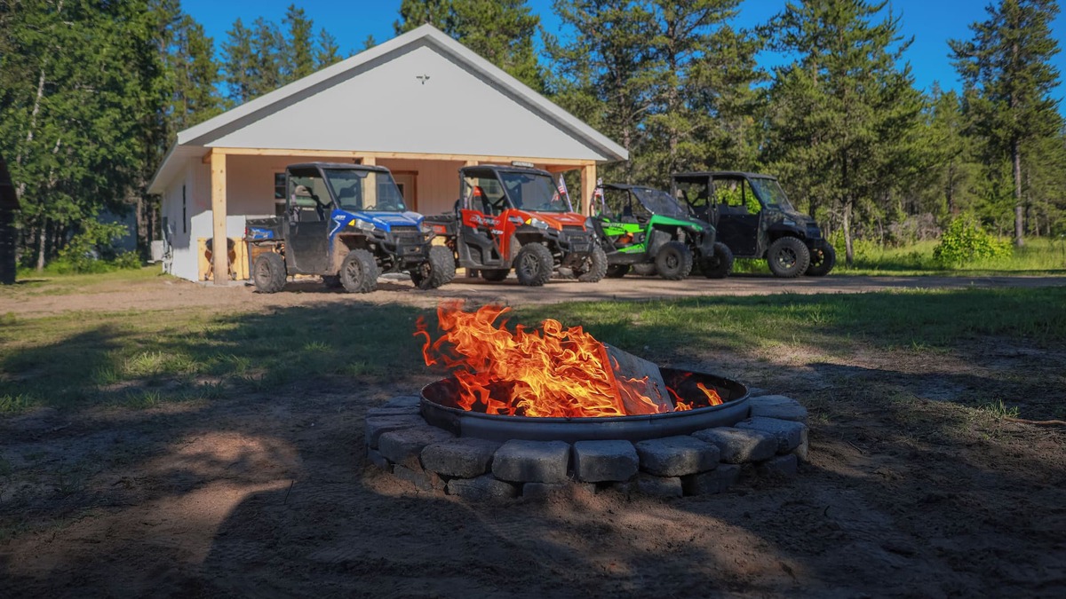 LaPorte Cabin | NEW Cozy 2-bedroom cabin in delightful Lake George/Laporte with WiFi and AC