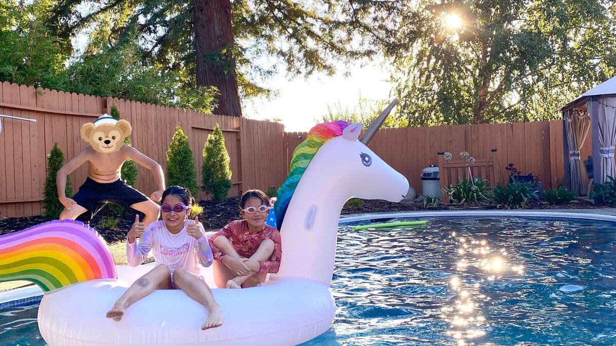 Citrus Heights House | NEW cozy beautiful home with pool hot tub in a quiet neighborhood NOPARTYALLOWED