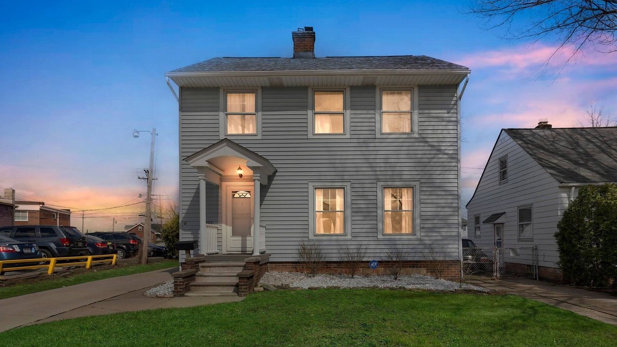 Garfield Heights House | NEW! Cozy Getaway with Hot Tub, Patio & Fenced Yard