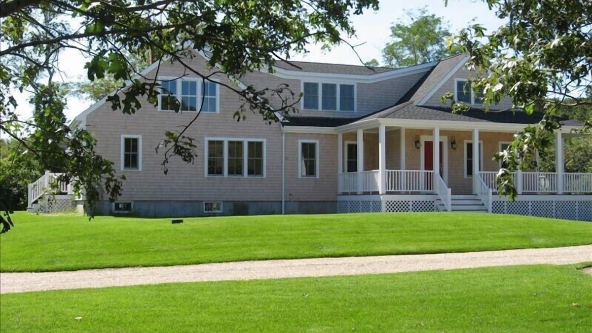 Dennis Port House | New Custom Home with Large Heated Gunite Pool and Spa and Fire Pit
