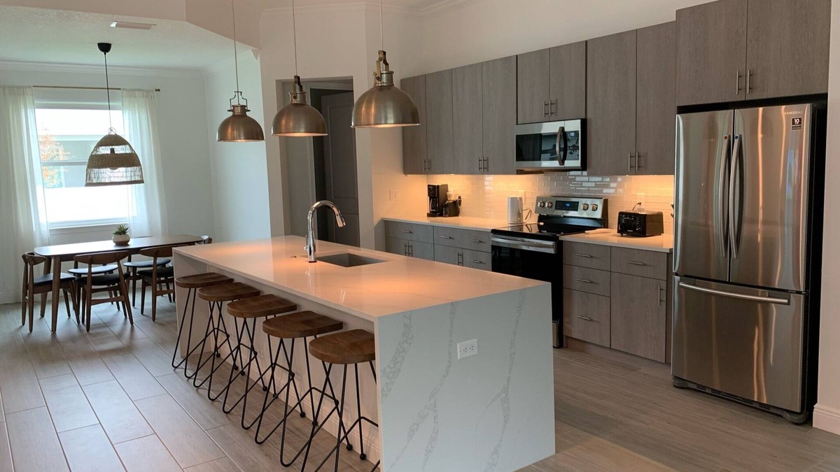 Osprey House | New Custom Smart Home Sarasota Family Getaway