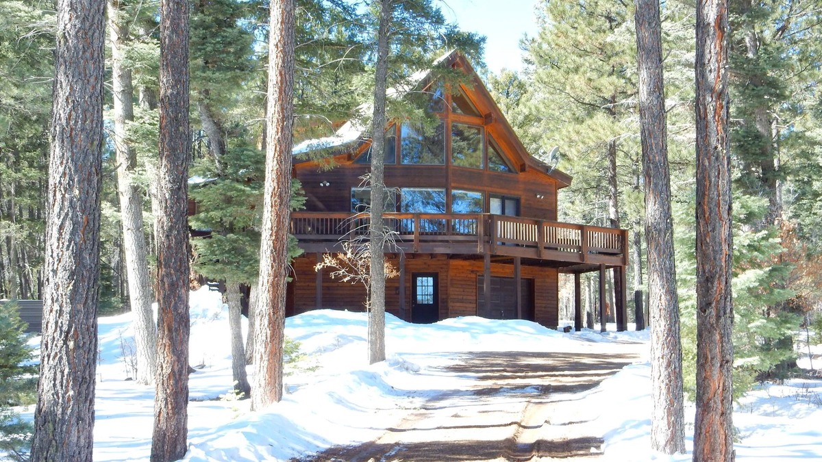 Angel Fire House | New Deck with upgrades to the Exterior! Check out summer Specials!