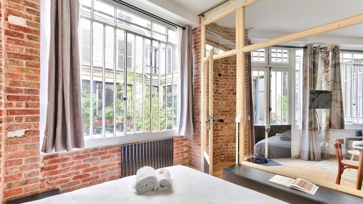 Quartier de la Porte-Saint-Denis Apartment | NEW Design Flat in the Heart of Paris-An Ecoloflat