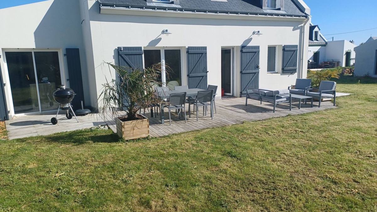 Sauzon House | NEW DETACHED HOUSE 4 BEDROOMS GARDEN SAUZON BEAUTIFUL ISLAND AT SEA