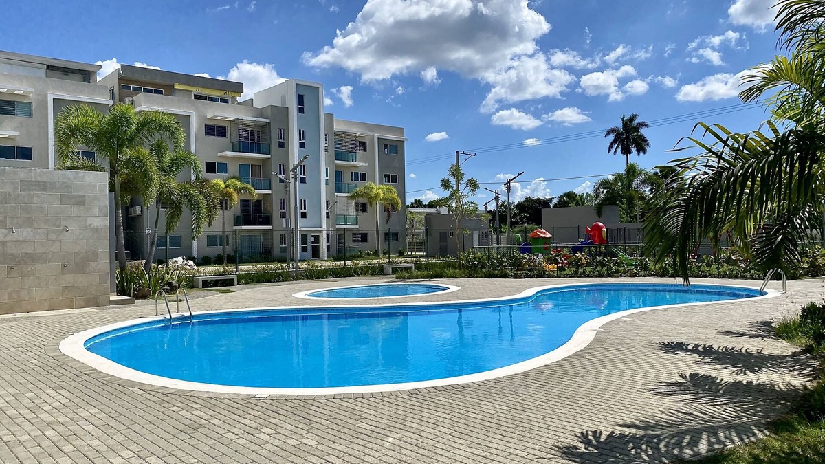 Llanos de Gurabo I Apartment | New 3 BR/2BA Apartment with A/C, wifi and pool!