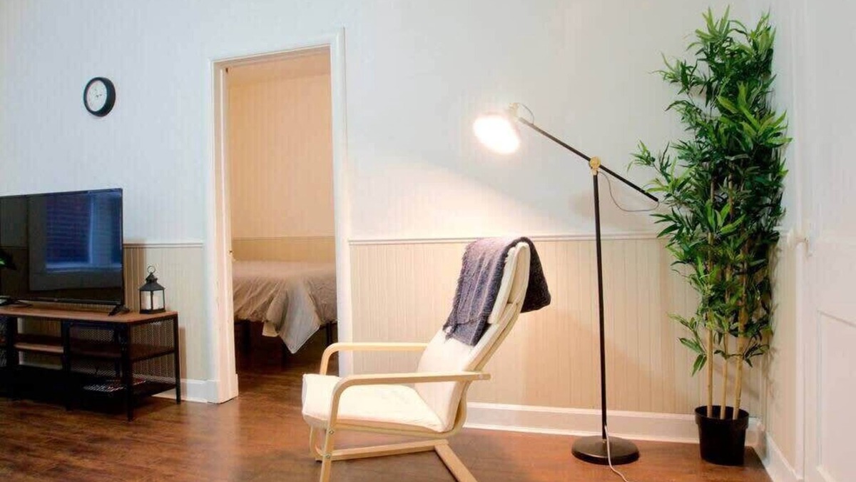 Moose Jaw Apartment | NEW Downtown MJ Parking Near Tunnels, Casino & Spa Coffee