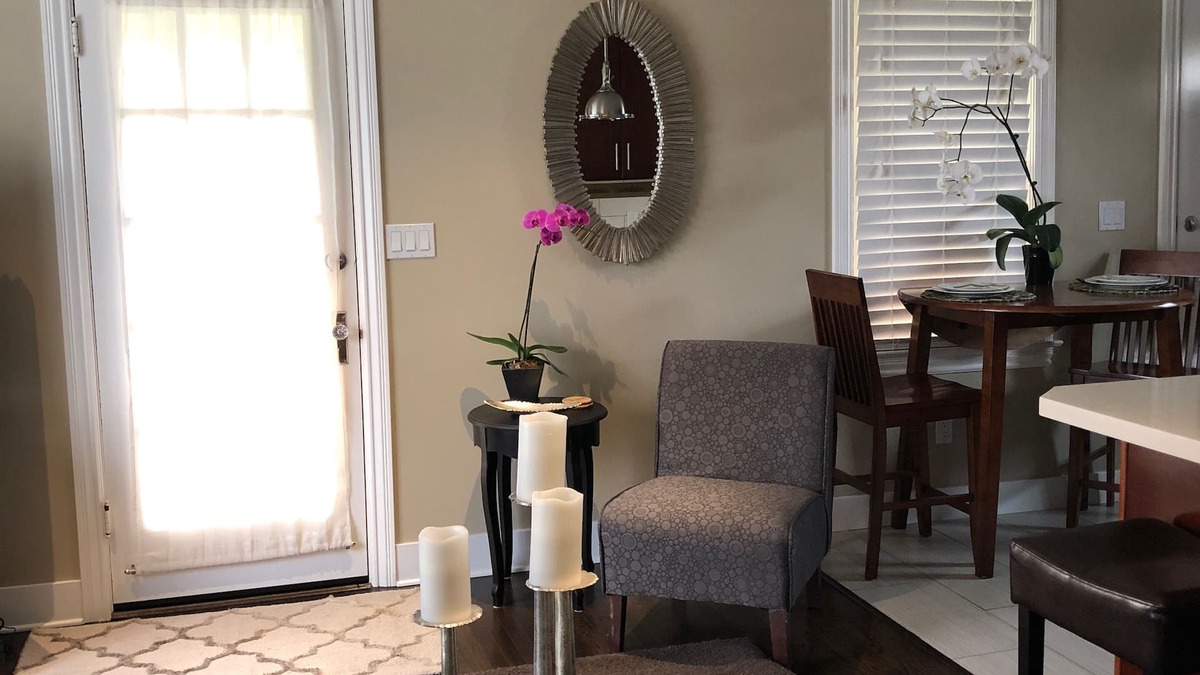 Napa House | NEW DOWNTOWN NAPA HOME (AMAZING LOCATION)