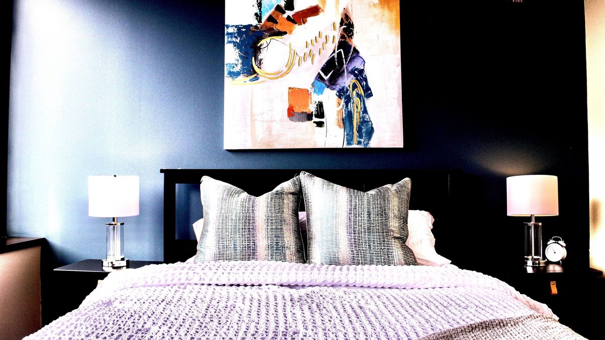 Downtown Pittsburgh Apartment | 🌟 NEW DTWN🌟Three Rivers Luxury Sunset 🌇 Loft