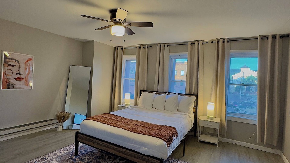 Wilkes-Barre Apartment | New ~ Elegant Apt in Downtown WB
