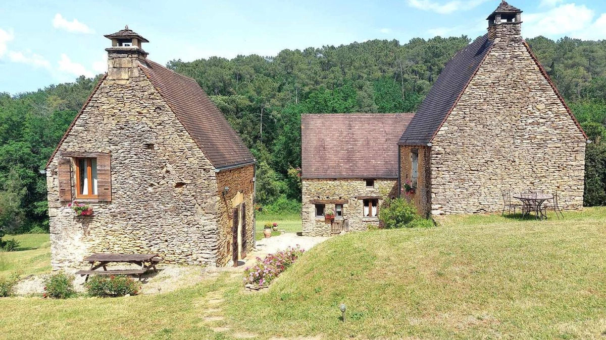 Proissans House | New: Estate made up of 3 cottages with private swimming pool at the gates of SARLAT