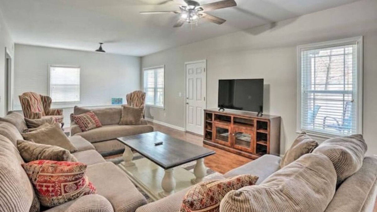 East Brainerd House | NEW! Family Home w/ a Pool & Trampoline!