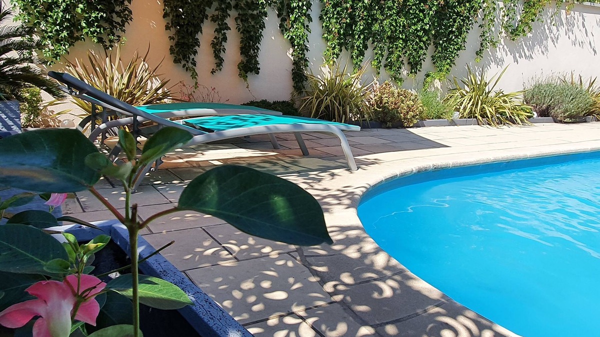Comps House | ☼New☼ Fancy a holiday in the south Welcome to the cottage La petite Compsoise