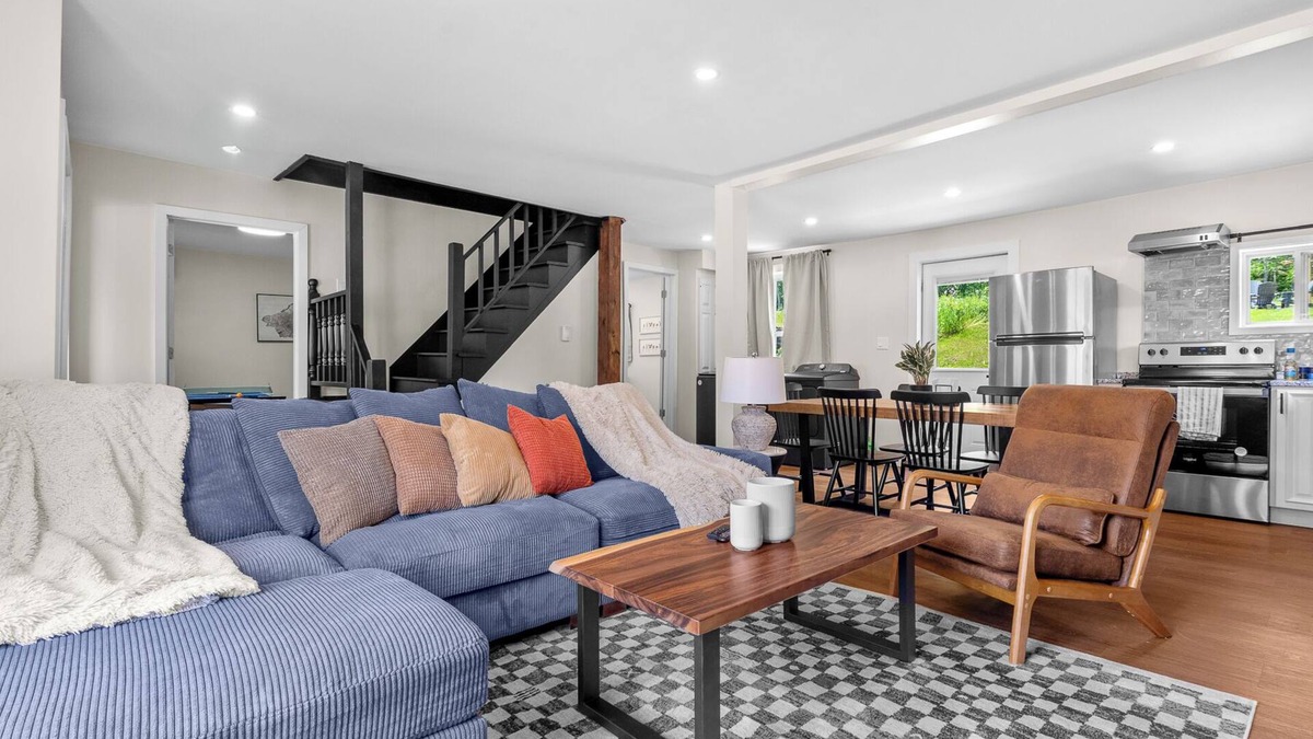 Ashland House | NEW! Firepit, Game Room, Near Hiking