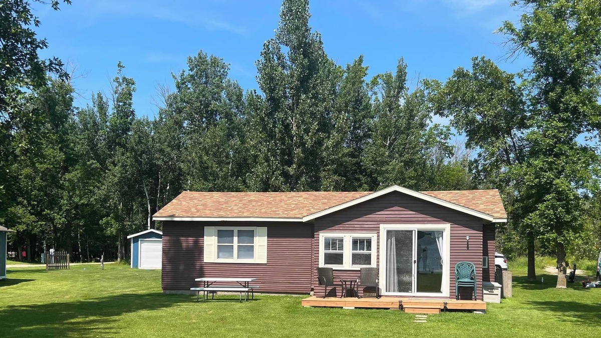 Perham Cabin | New! Fishin' on Big Pine, Perham, MN