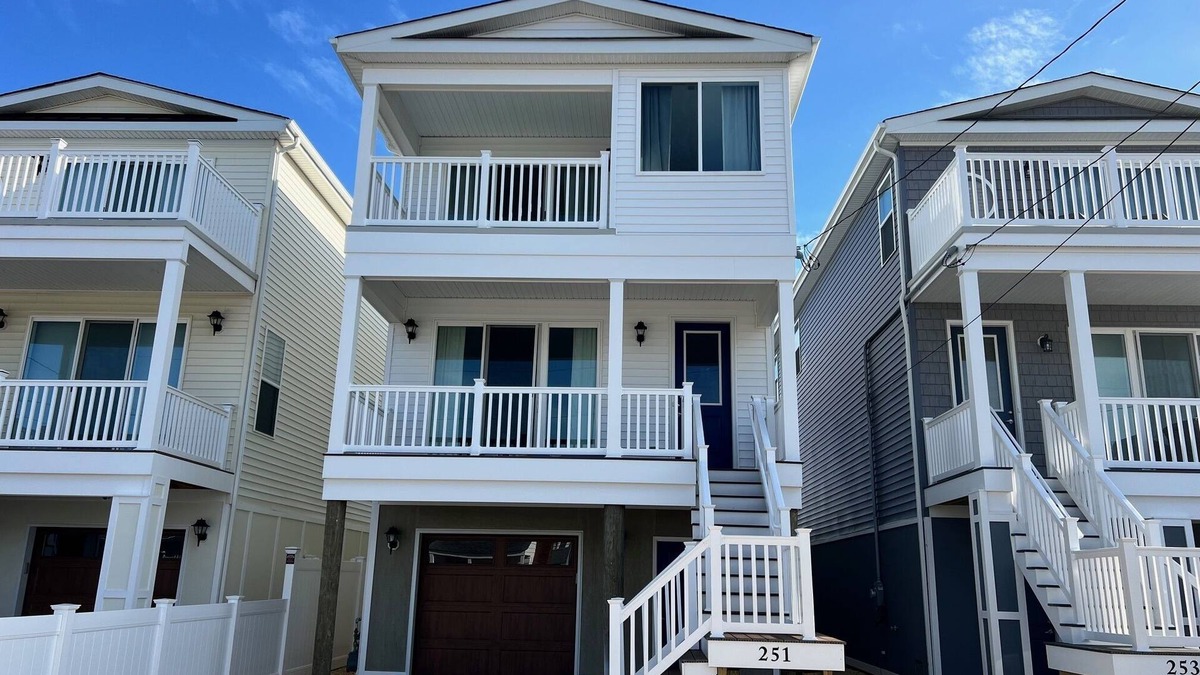 Seaside Heights House | New for 2024. You will love this beautifully decorated modern beach house.