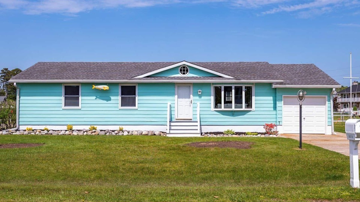 Keen-Wik On the Bay House | New for 2025 - 3 BR 2 BA Canal Front Home Close to MD AND DE Beaches