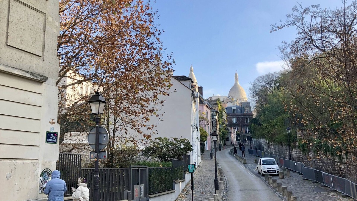 Montmartre Apartment | New, fully-equipped architect-designed apartment at the top of Montmartre hill