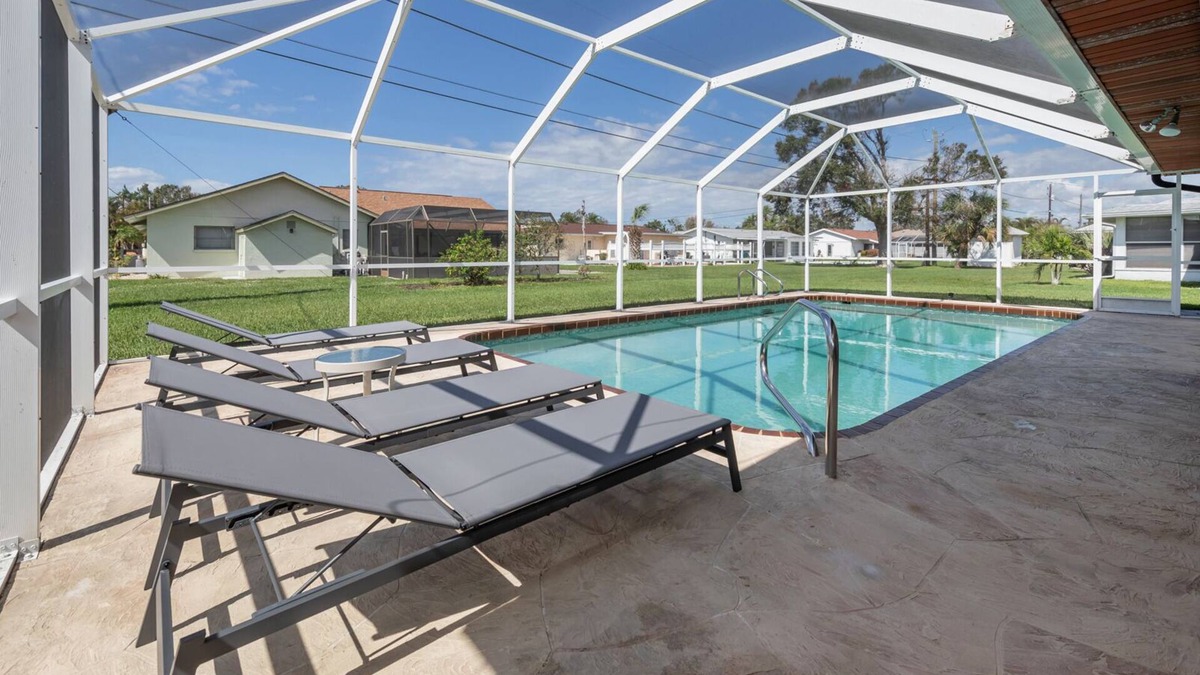 Venice East House | New Gem! Charming vacation home