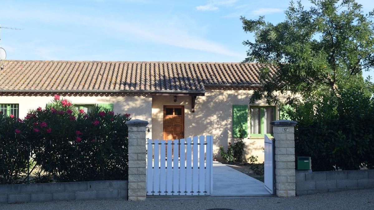 Murviel-les-Beziers Cottage | NEW GITE: LABEOURADOU Gîte classified 3 * by Etoiles de France