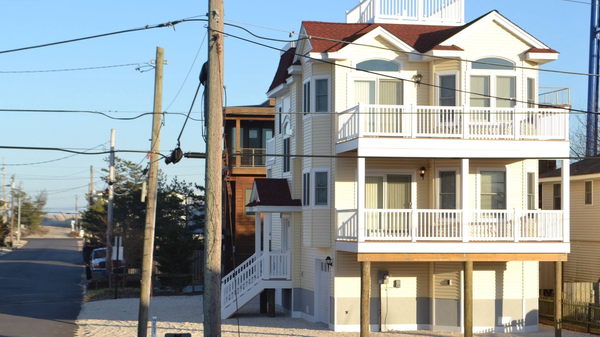 Holgate House | New Holgate (Beach Haven Inlet) Home Sleeps 10 Spectacular Water Views