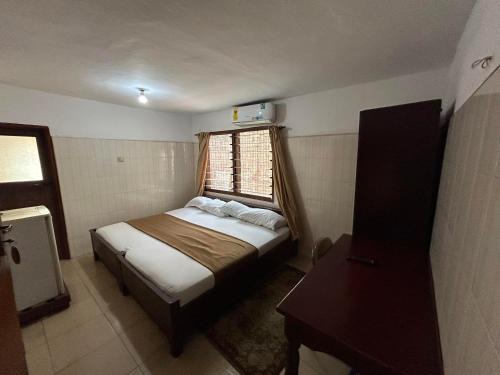 Kokomlemle Hotel | New Haven Hotel