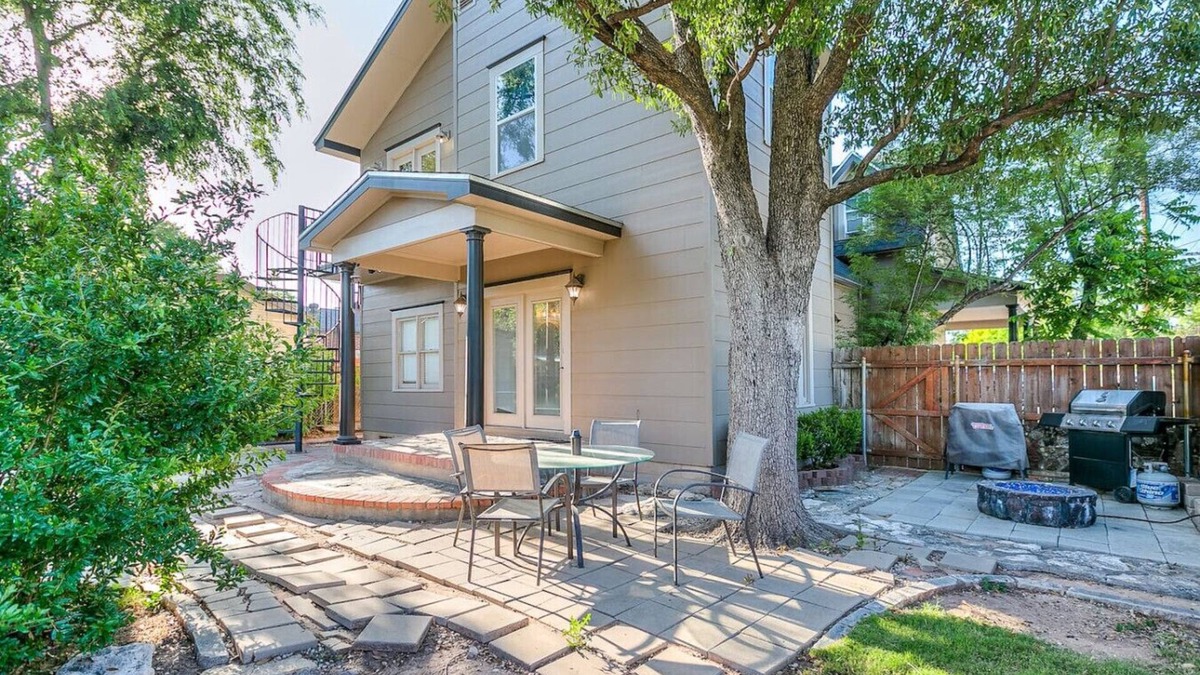 San Angelo House | New Hidden Gem - Cozy 4 BR/2 BA