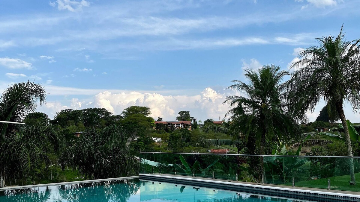 Santa Isabel House | New High Standard HOUSE with Swimming Pool and Beach Volleyball Court!