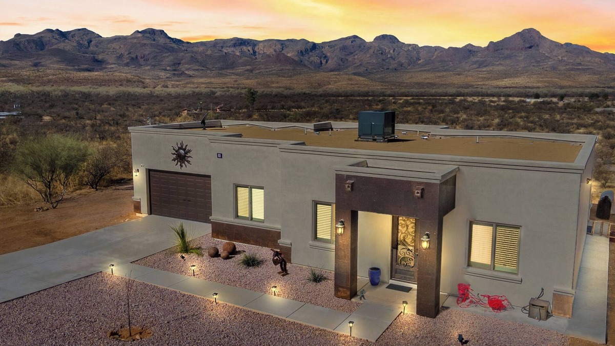 Rio Rico House | New Hillside Home overlooking Santa Cruz River Valley in Rio Rico near Tubac