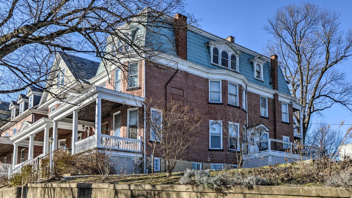 Cumberland House | NEW! Historic Cumberland Home w/ Deck & Valley Views