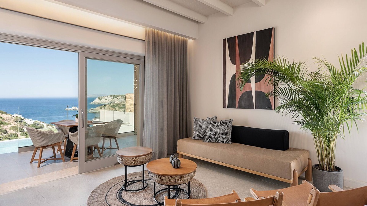 Agia Pelagia Villa | New Holiday Villa w/Private Pool & Bbq facilities, 400m to the cosest beach