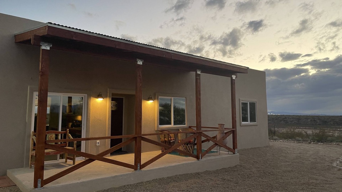Tucson House | New Home - 1 acre w/views & Privacy - New Discounts
