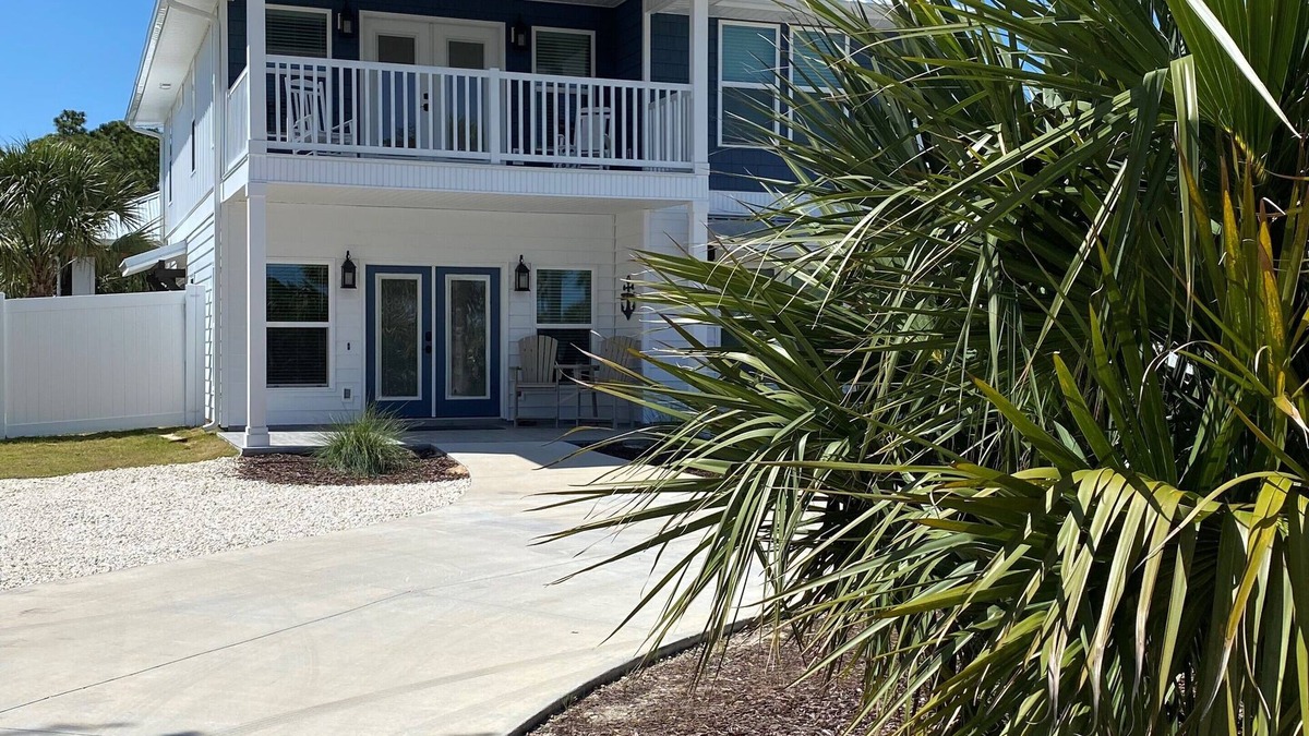 Bel Air House | New Home (2022) located between Gulf and Grand Lagoon - 5 min walk to Beach