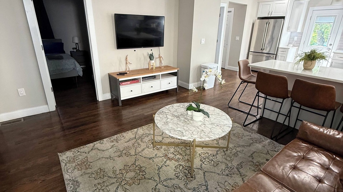 Vauxhall Apartment | New HOME 4 Br 25 min to NYC & 10 min to EWR