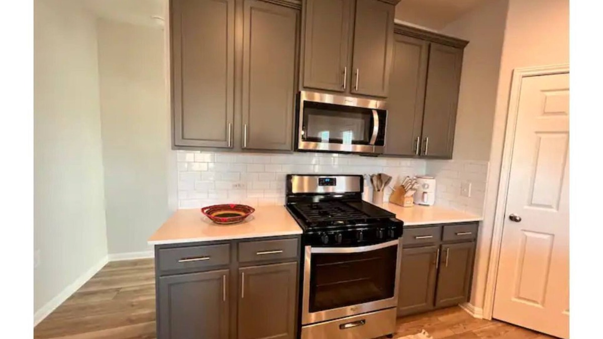 Kyle House | New Home in Kyle *Minutes to San Marcos & Austin