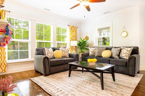 Durham House | New Home w/Game Room near RDU airport/Duke/UNC/RTP/Mall in a quiet neighborhood
