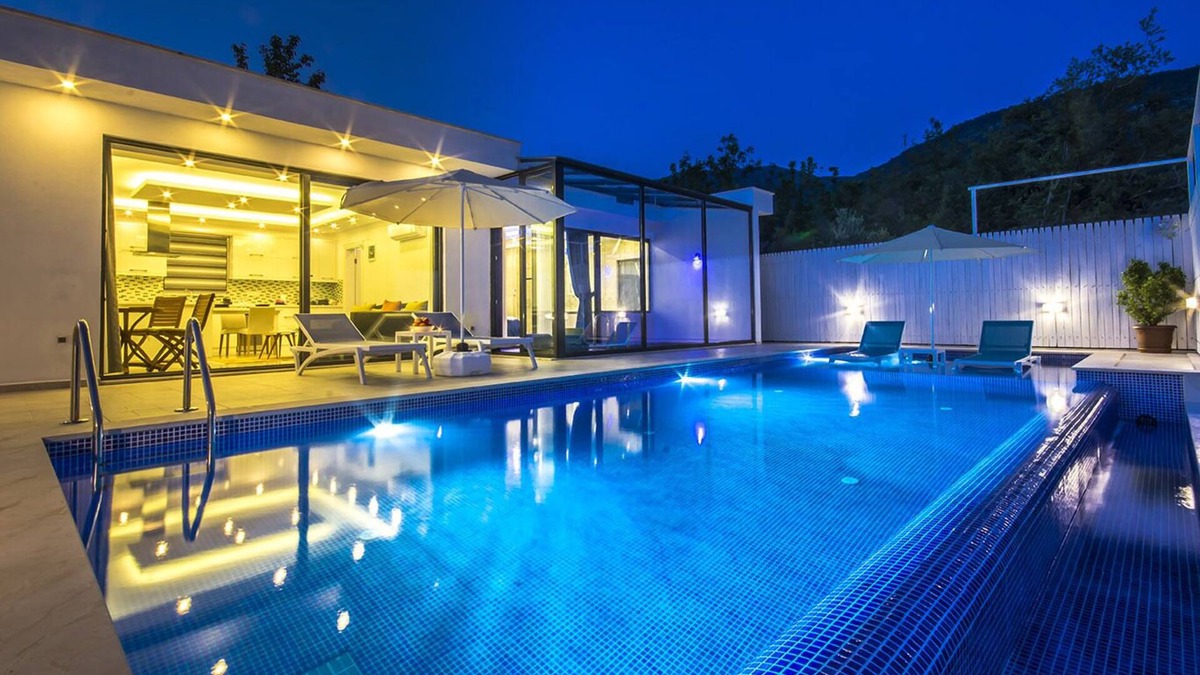 Uzumlu Villa | New Honeymon Villa with Totally Private Pool and Indoor Pool, in Village Setting