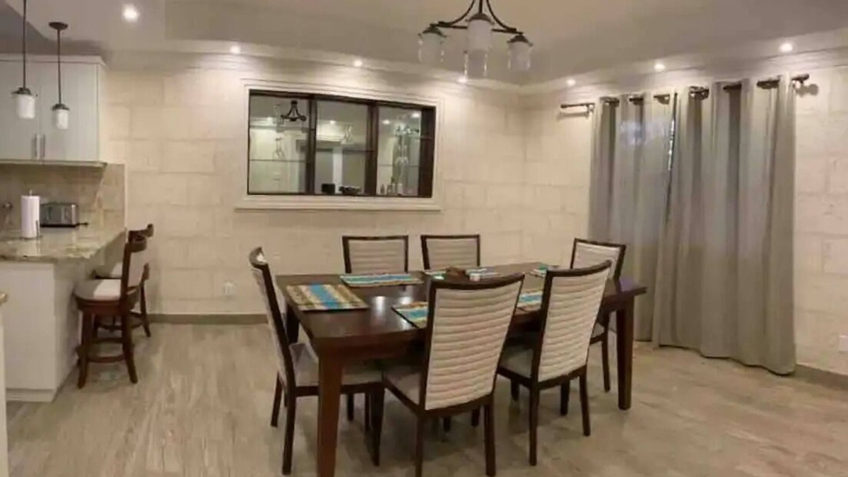 Merlin Bay Condo | New Horizons